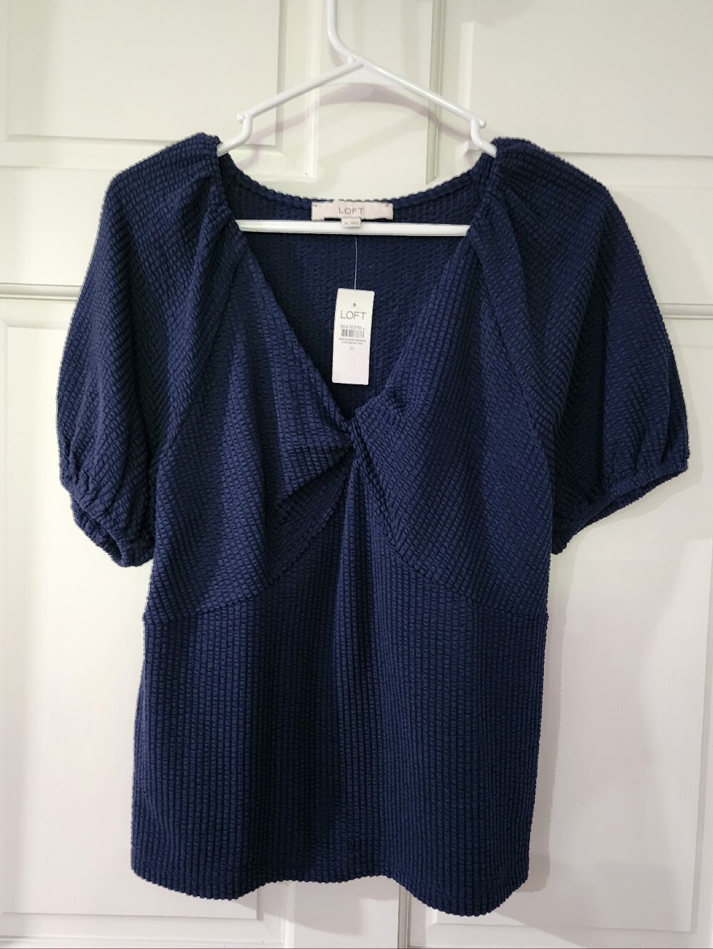 LOFT Navy Textured Twist-Front Women’s Top Medium NWT Fall Fashion